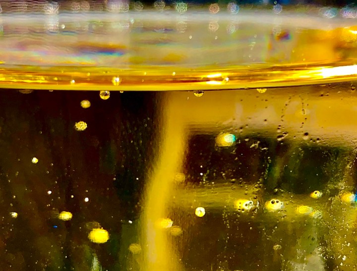 EBC1A669-64F7-4346-BE3F-9F28113C422F